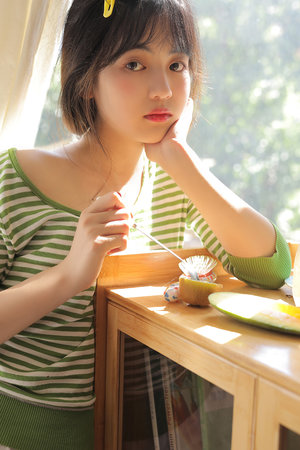 美女扒开腿男人爽桶